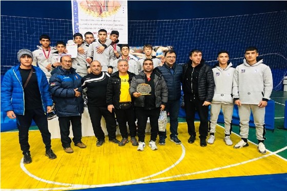 پایان رقابت های بین المللی کشتی فرنگی نوجوانان جام پاشایان ارمنستان / ایروان:
